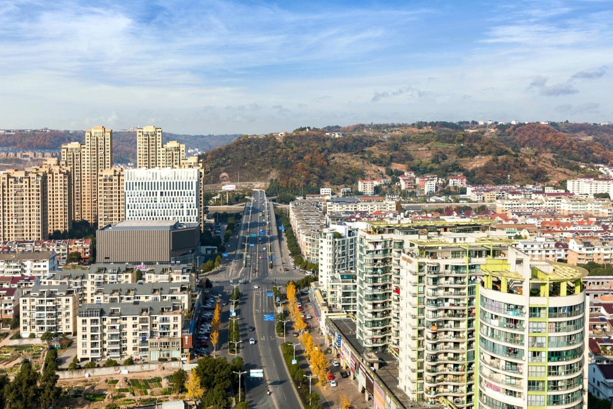 Courtyard By Marriott Xinchang Exteriör bild