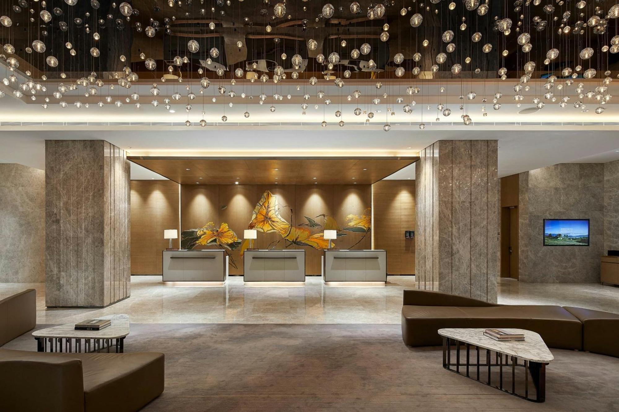 Courtyard By Marriott Xinchang Exteriör bild