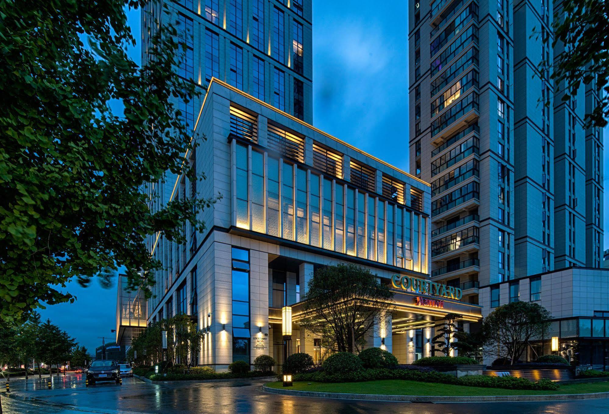 Courtyard By Marriott Xinchang Exteriör bild