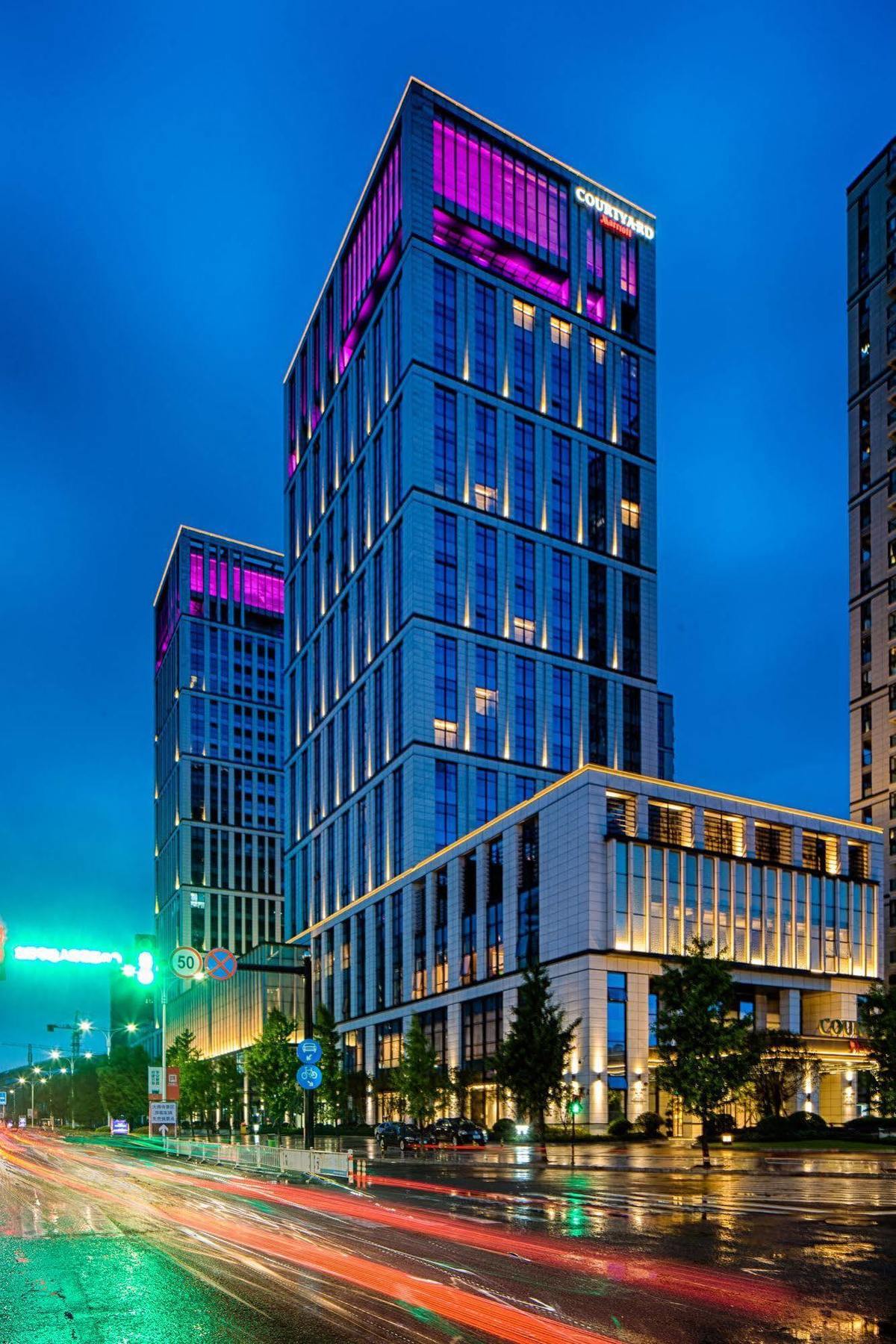 Courtyard By Marriott Xinchang Exteriör bild